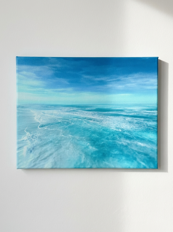 空と波のあわい